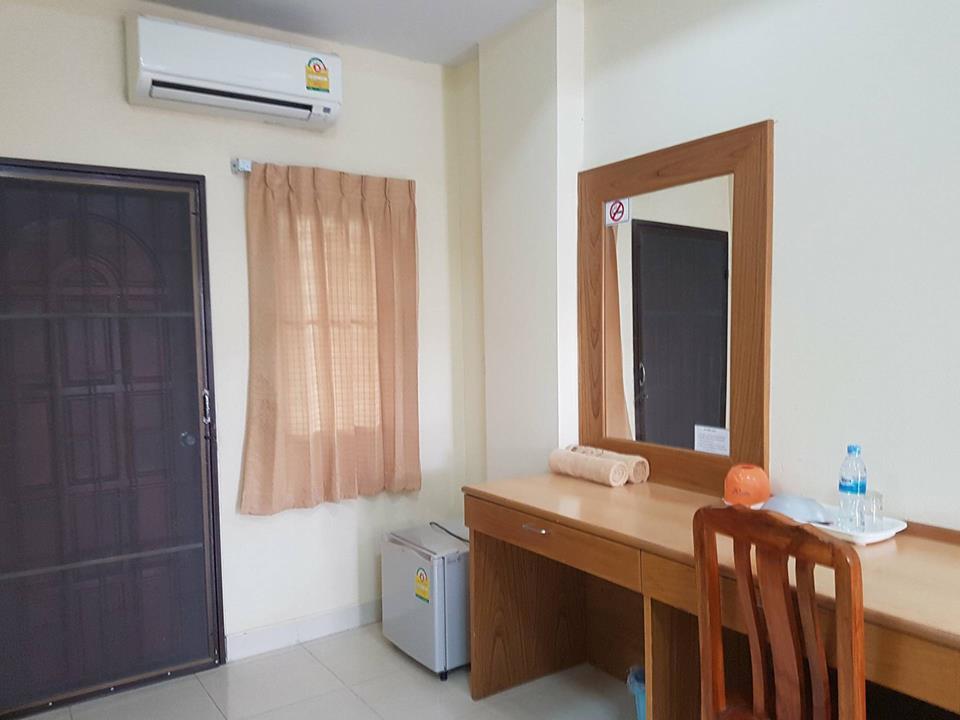 Jj Palace เจเจ พาเลซ Ban Si Than Ngoại thất bức ảnh